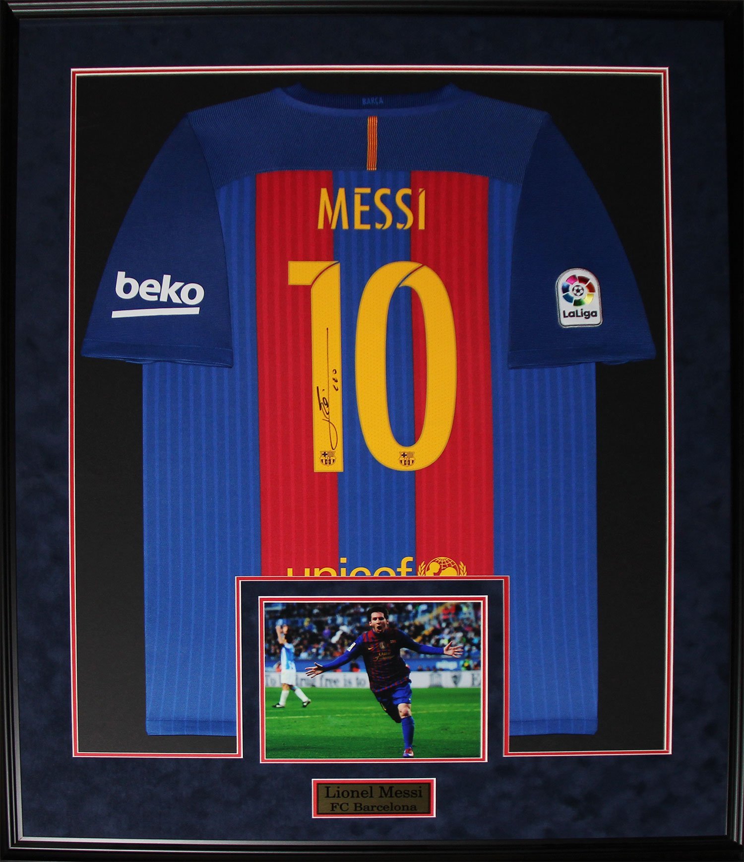 Lionel Messi Barcelona FC La Liga Signed Coccer Football Jersey
